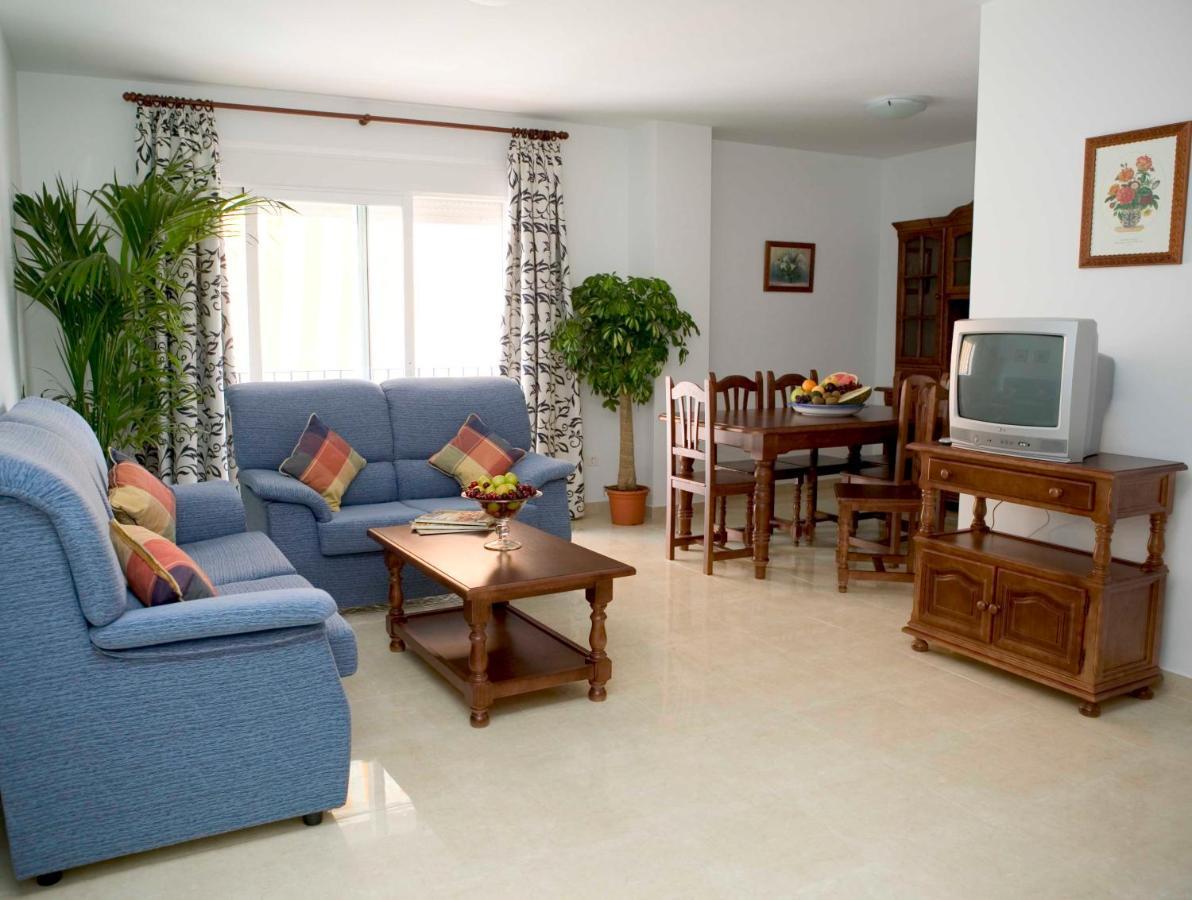 Apartamentos Miguel Angel Estepona Bagian luar foto